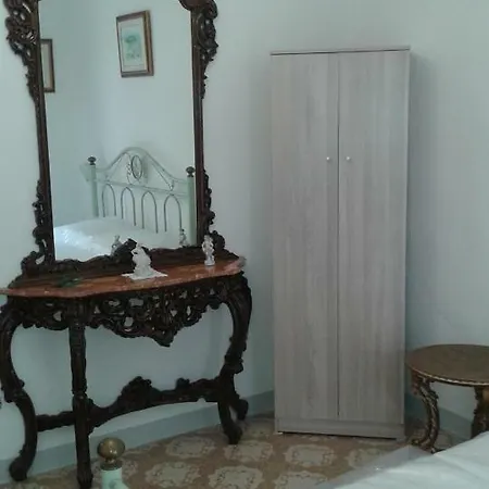 Serena's House *